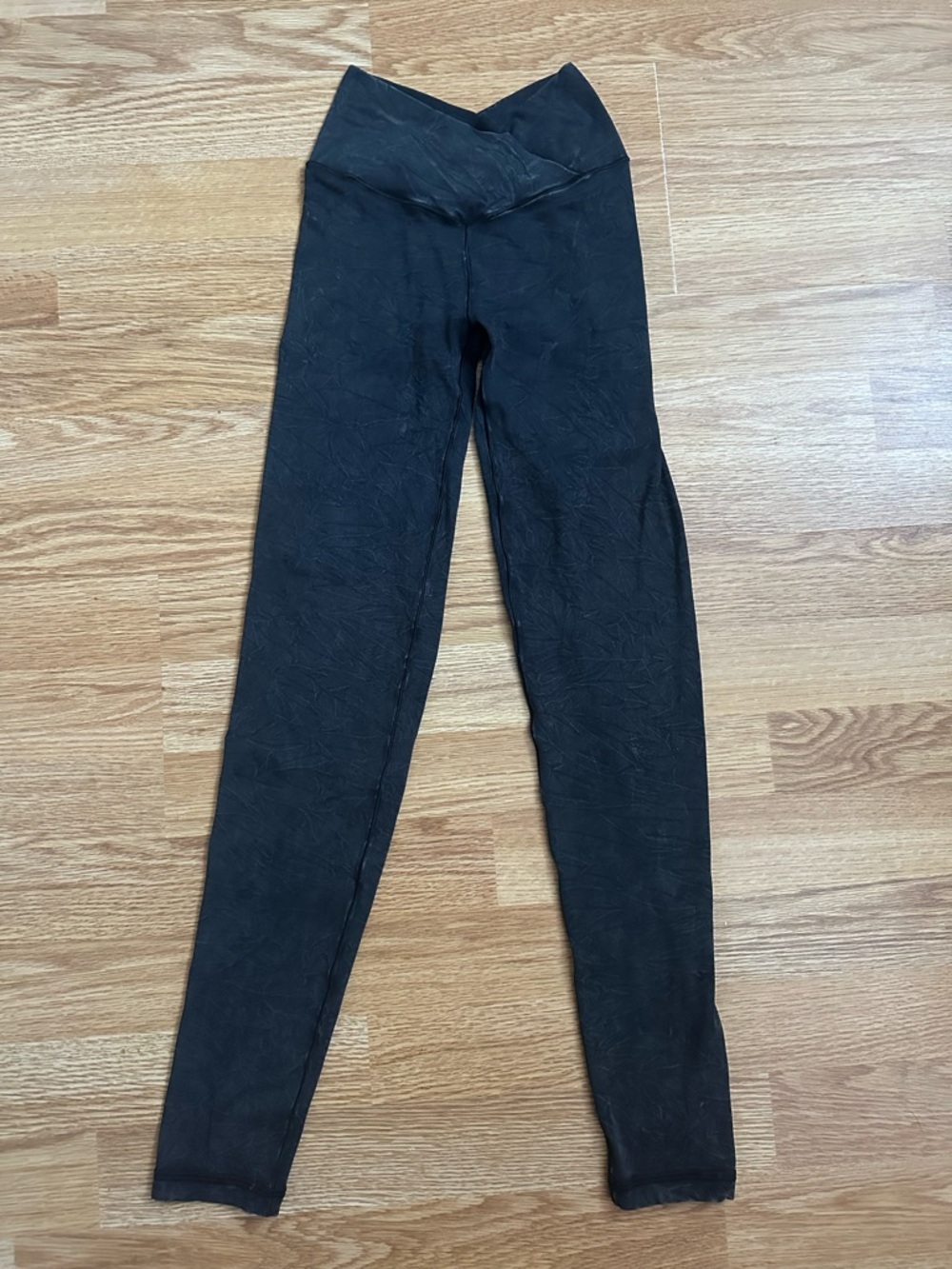 Aerie crossover leggings black